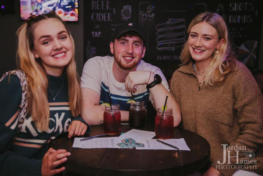 Samesun Banff Hostel Zewnętrze zdjęcie