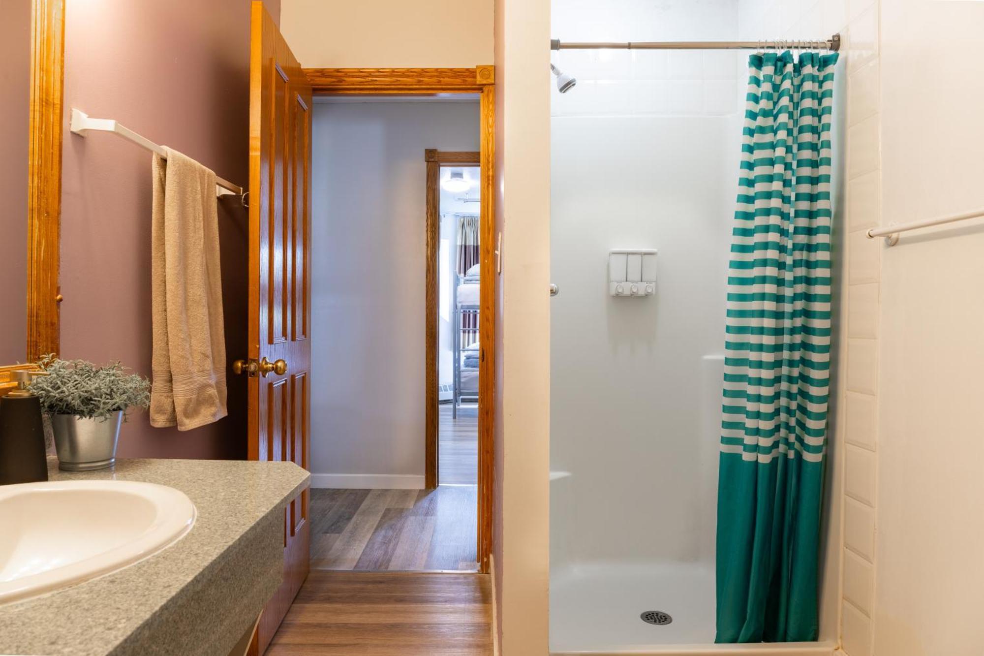 Samesun Banff Hostel Zewnętrze zdjęcie