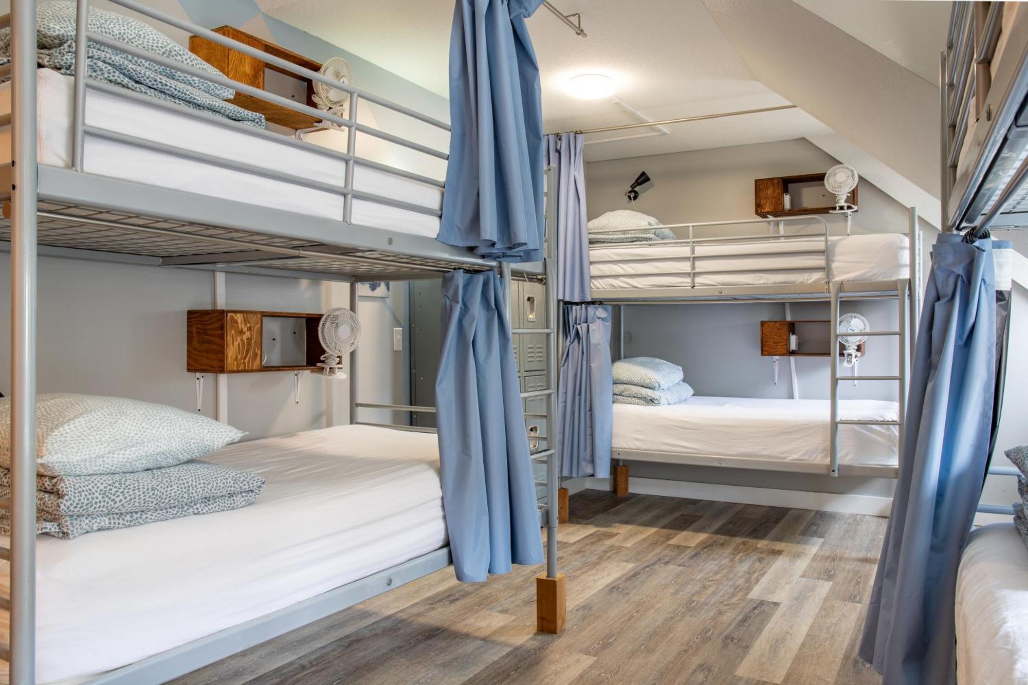 Samesun Banff Hostel Zewnętrze zdjęcie