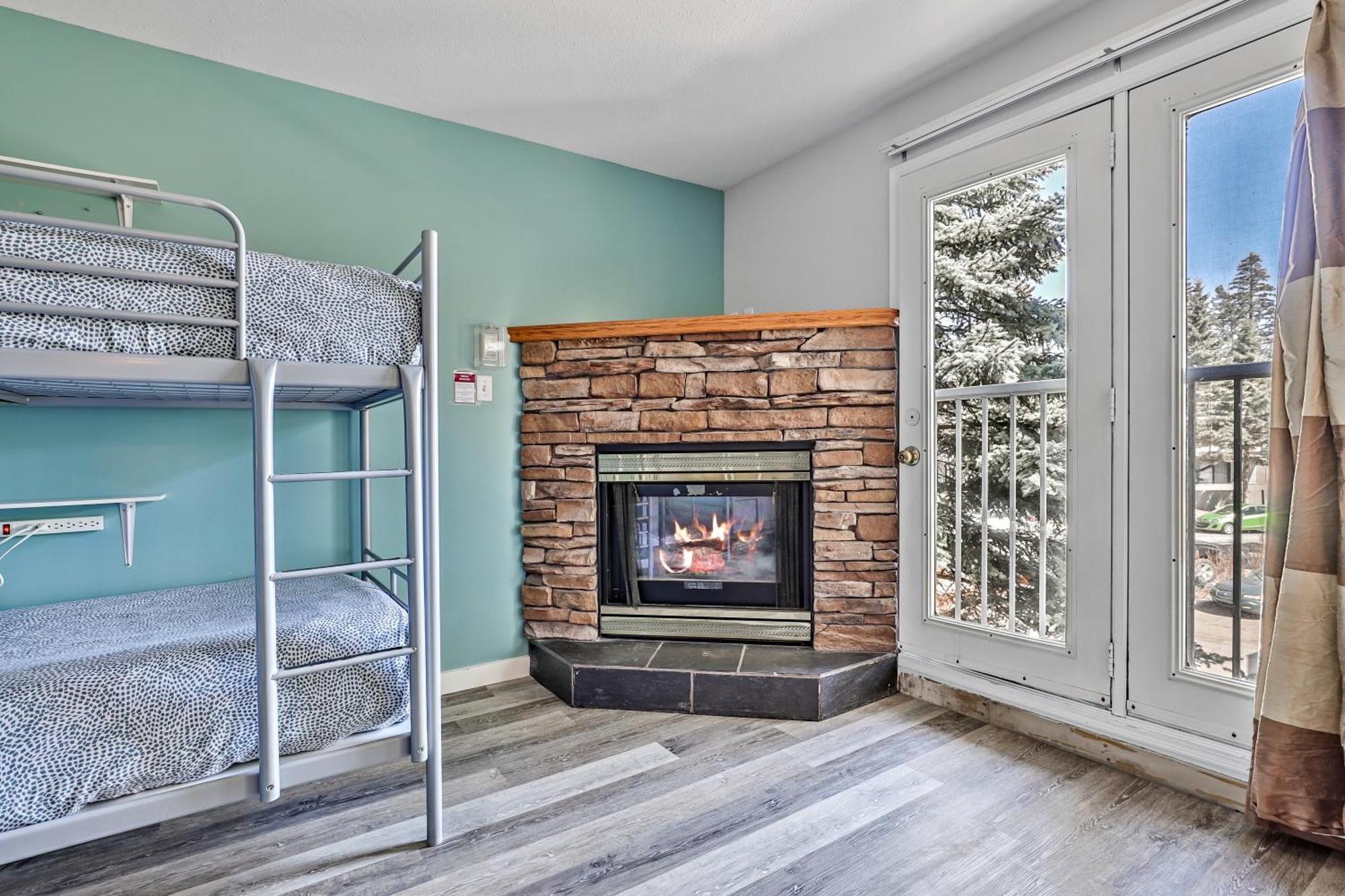 Samesun Banff Hostel Zewnętrze zdjęcie
